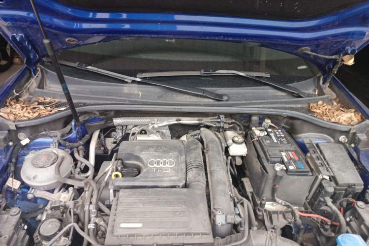 Used Audi Q3 2021 35 TFSI Progressive Dynamic Edition Engine Bay