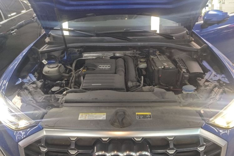 Used Audi Q3 2021 35 TFSI Fashion Dynamic Model Engine Bay
