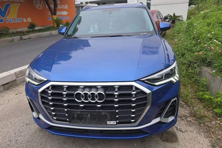 Used Audi Q3 2021 35 TFSI Progressive Dynamic Edition Front