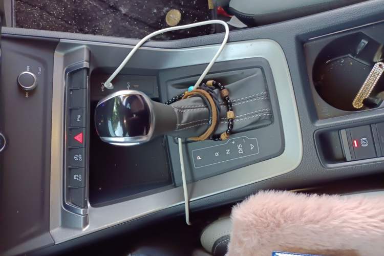 Used Audi Q3 2021 35 TFSI Progressive Dynamic Edition Gear Lever