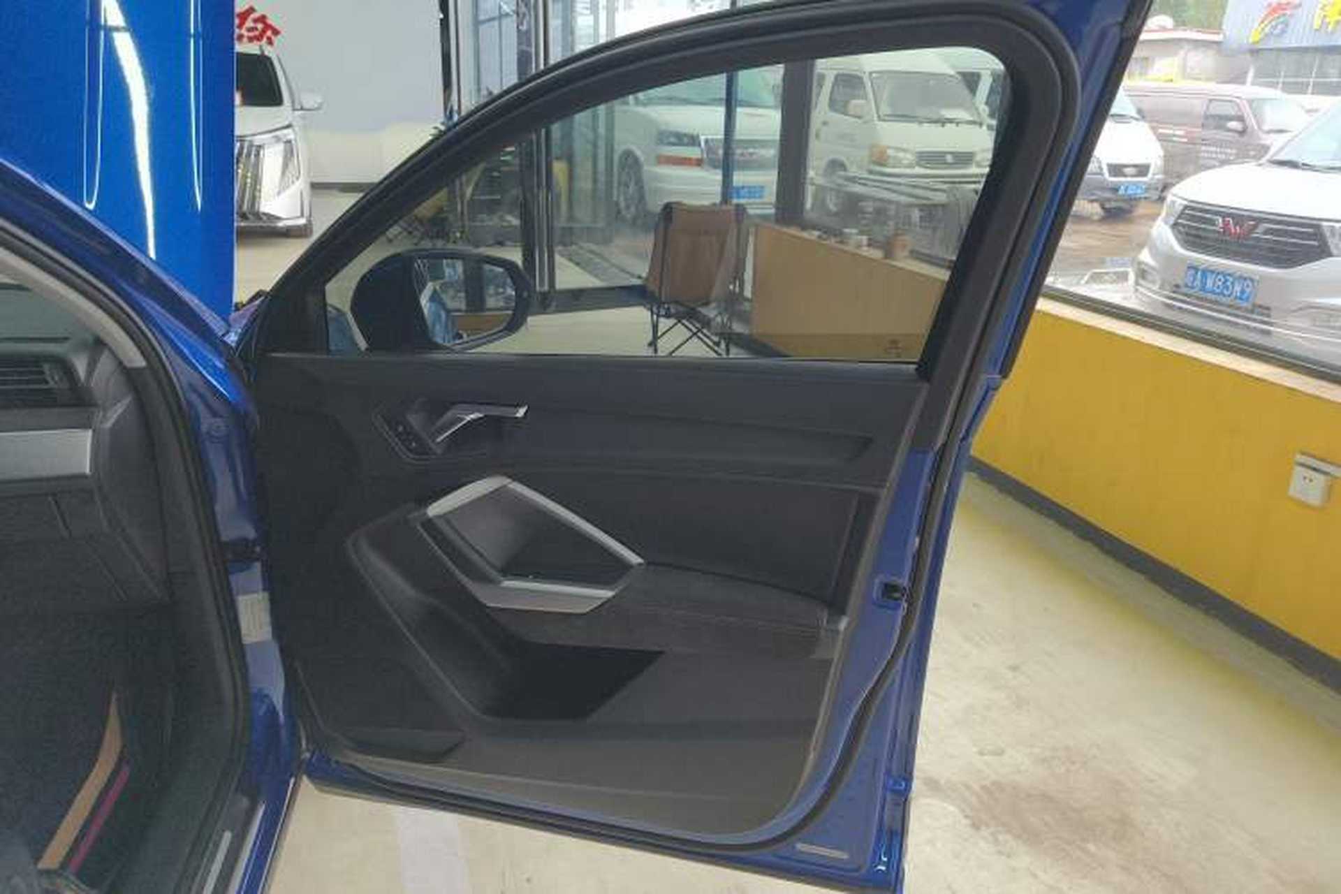 Used Audi Q3 2021 35 TFSI Progressive Dynamic Edition Interior 5
