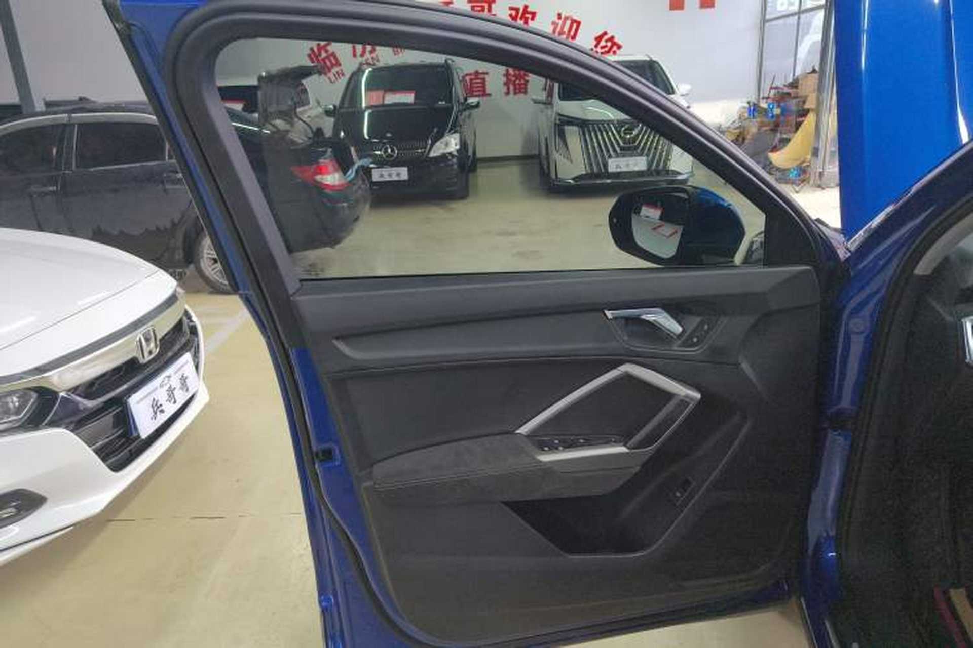 Used Audi Q3 2021 35 TFSI Progressive Dynamic Edition Interior 7