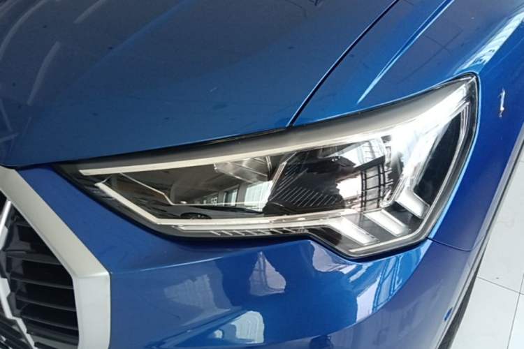 Used Audi Q3 2021 35 TFSI Fashionable and Elegant Model Left Front Headlight