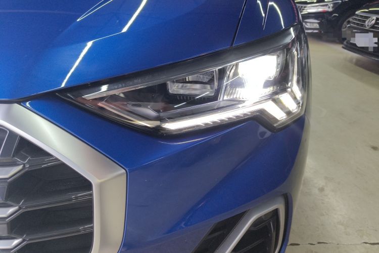 Used Audi Q3 2021 35 TFSI Progressive Dynamic Edition Left Front Headlight
