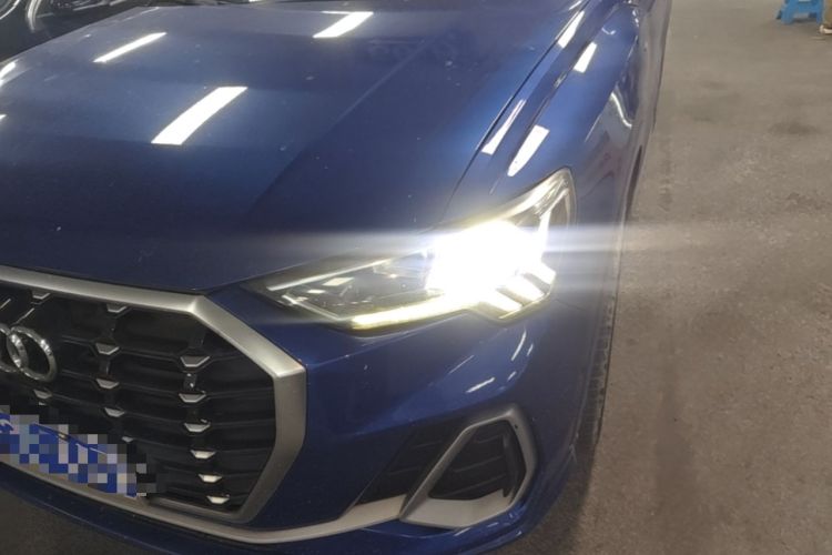 Used Audi Q3 2021 35 TFSI Fashion Dynamic Model Left Front Headlight
