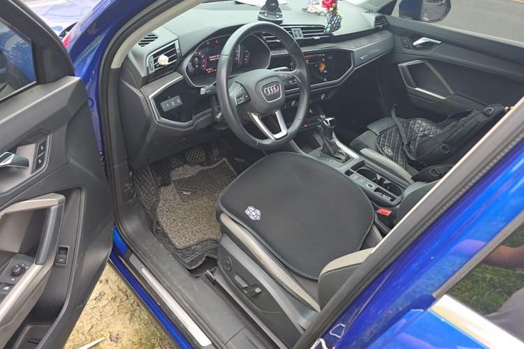 Used Audi Q3 2021 35 TFSI Progressive Dynamic Edition Left Front Seat