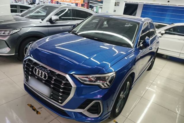 Used Audi Q3 2021 35 TFSI Fashion Dynamic Model