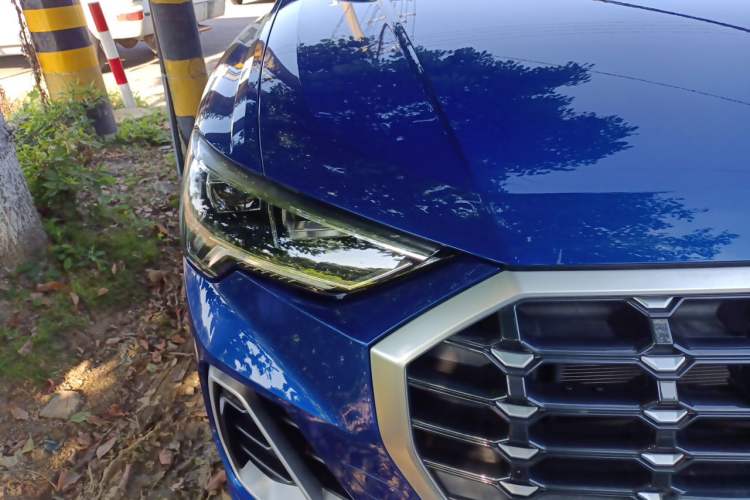 Used Audi Q3 2021 35 TFSI Progressive Dynamic Edition Right Front Headlight