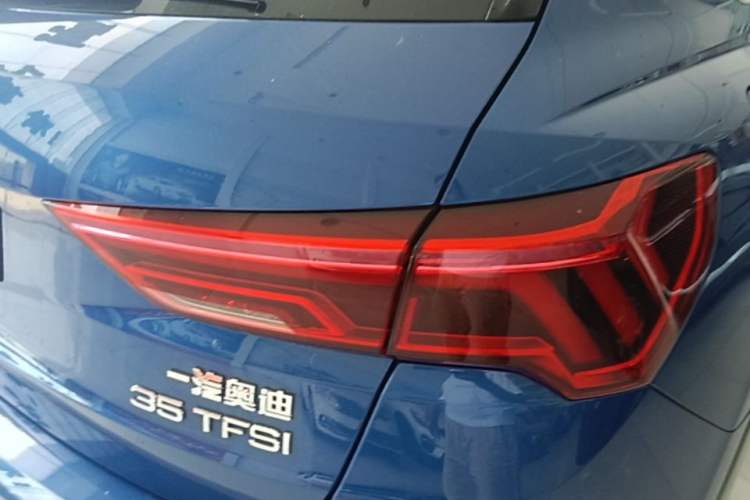 Used Audi Q3 2021 35 TFSI Fashionable and Elegant Model Right Rear Taillight