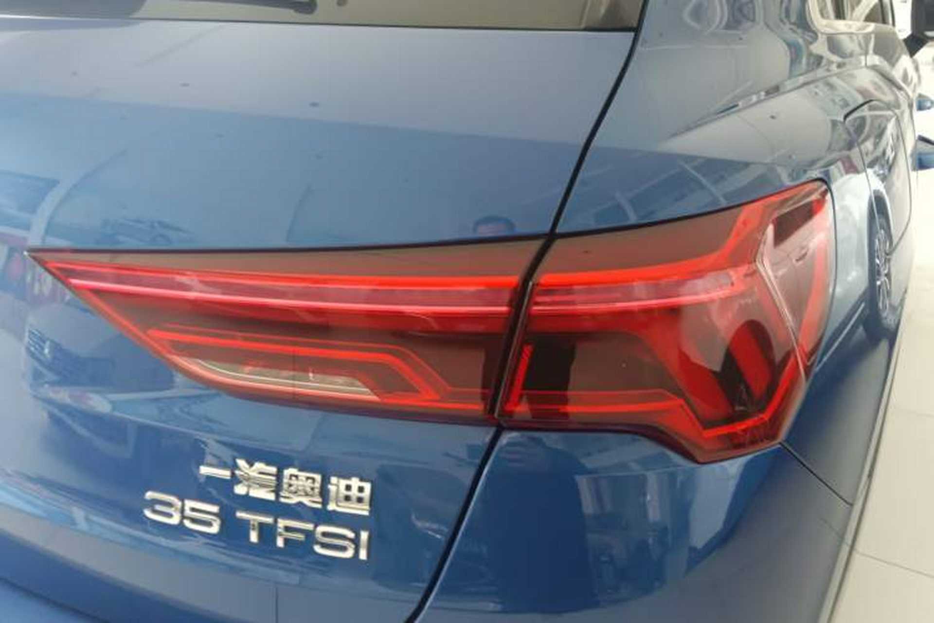 Used Audi Q3 2021 35 TFSI Fashionable and Elegant Model Right Rear Taillight
