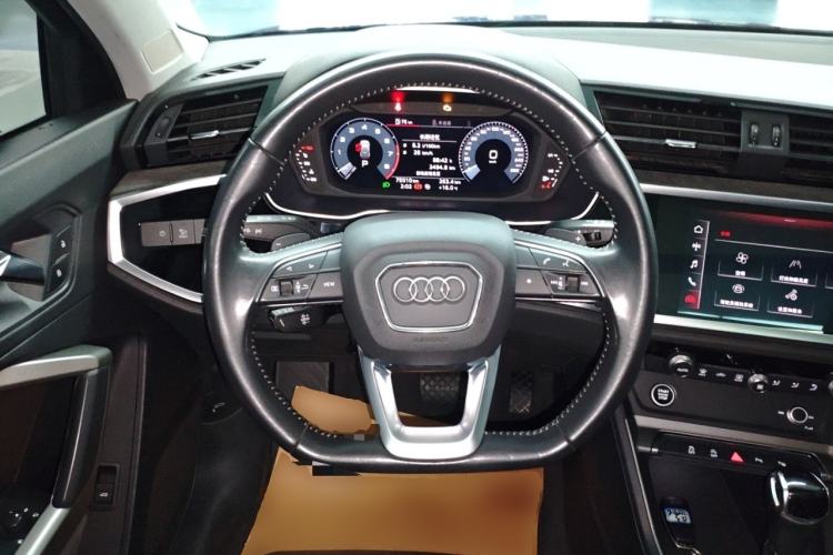 Used Audi Q3 2021 35 TFSI Fashion Dynamic Model Steering Wheel
