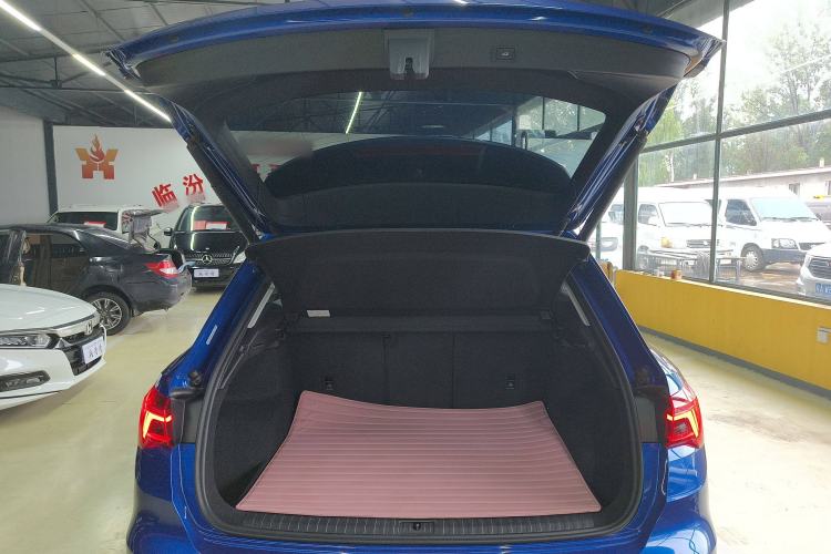Used Audi Q3 2021 35 TFSI Progressive Dynamic Edition Trunk