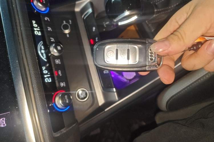 Used Audi Q3 2021 35 TFSI Fashion Dynamic Model Vehicle Key
