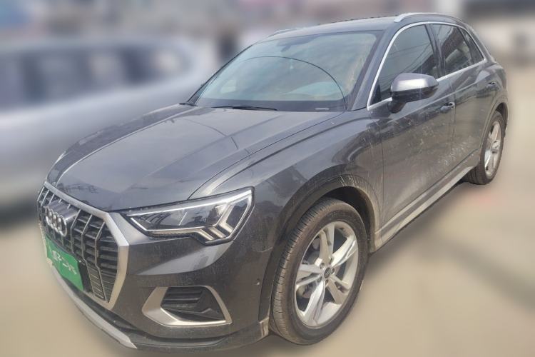 Used Audi Q3 2021 35 TFSI Fashionable and Elegant Model Guazi used car, China used car export, Used car for sale, Used Audi cars, Cheapest cars for sale