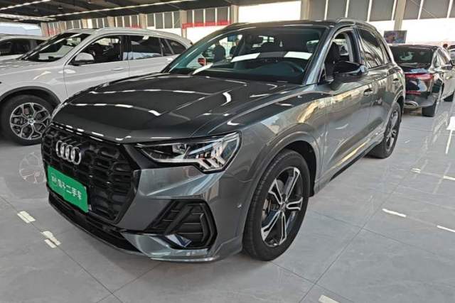 Used Audi Q3 2021 40 TFSI Fashion Dynamic Model