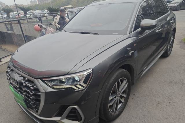 Used Audi Q3 2021 35 TFSI Progressive Dynamic Edition
