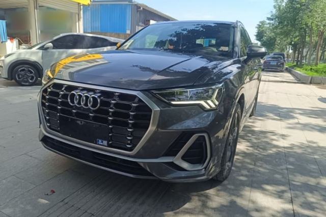 Used Audi Q3 2021 35 TFSI Fashion Dynamic Model