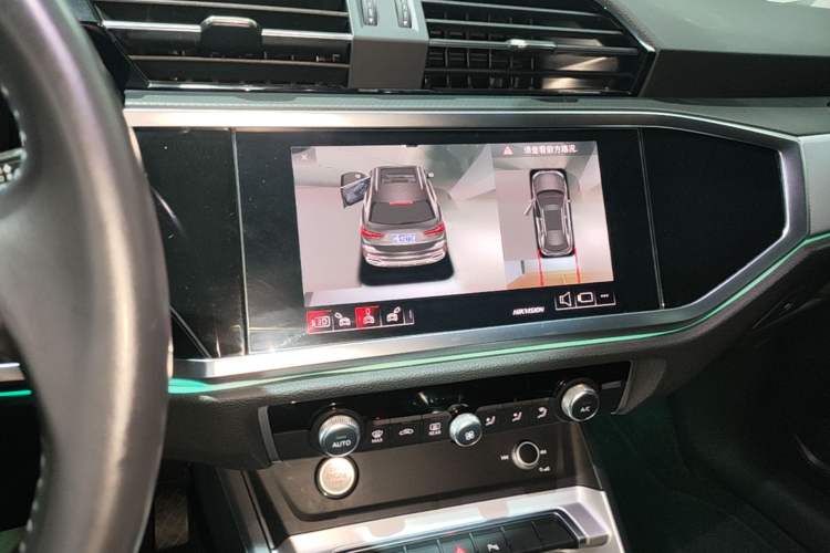 Used Audi Q3 2021 35 TFSI Advanced Style Edition Audio And AC Panel