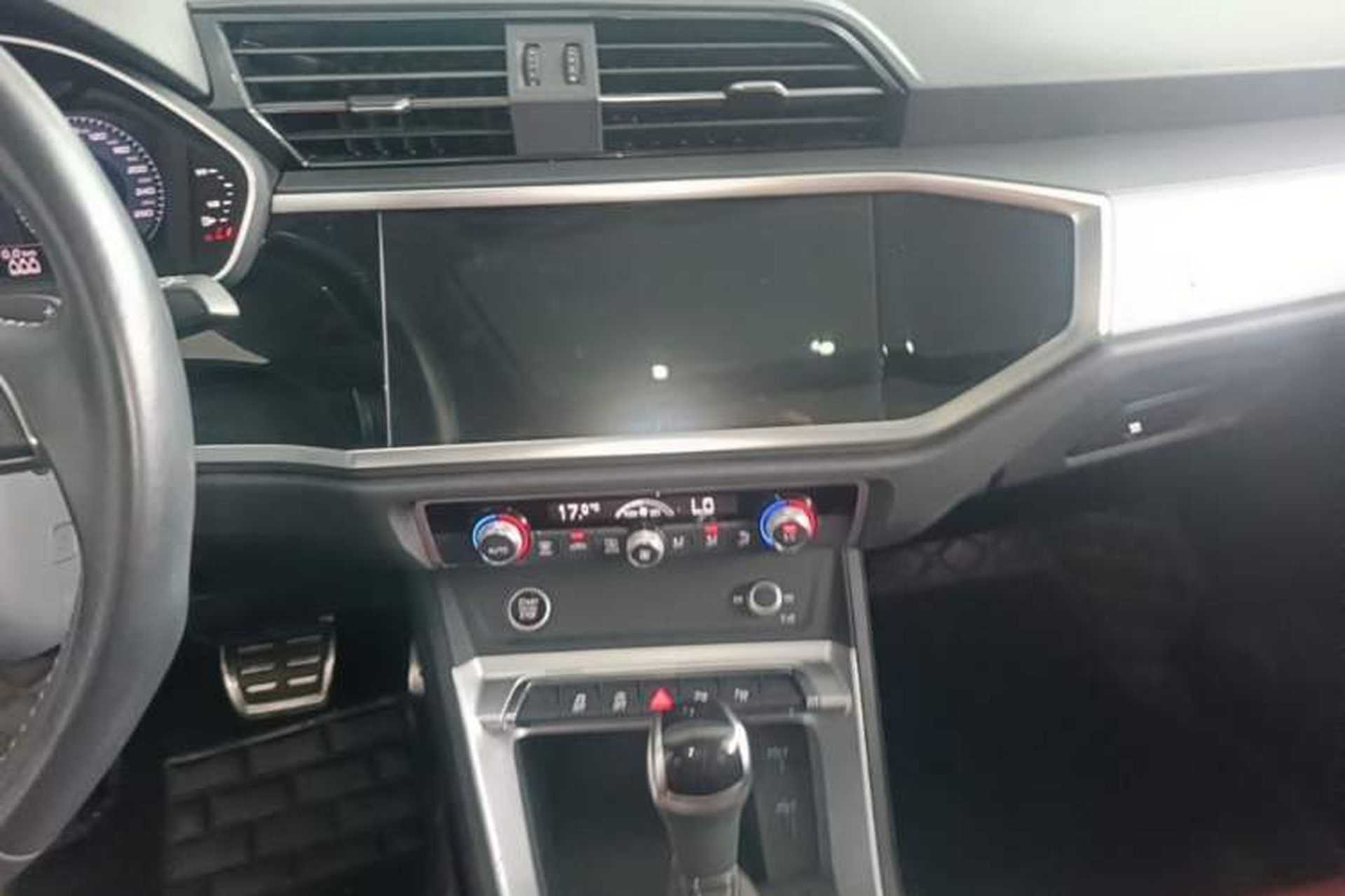 Used Audi Q3 2021 35 TFSI Enjoy Life Edition Audio And AC Panel