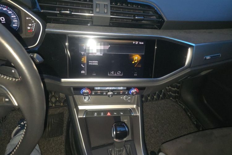 Used Audi Q3 2021 35 TFSI Fashion Dynamic Model Audio And AC Panel