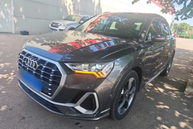 Used Audi Q3 2021 35 TFSI Fashion Dynamic Model