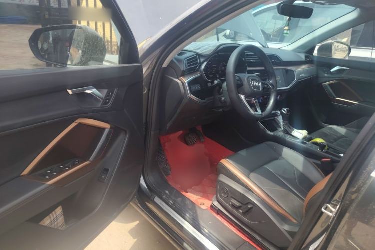 Used Audi Q3 2021 35 TFSI Fashionable and Elegant Model Driver Seat