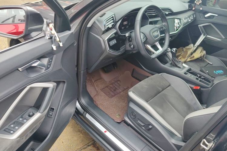 Used Audi Q3 2021 35 TFSI Fashion Dynamic Model Driver Seat