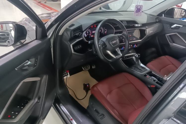 Used Audi Q3 2021 35 TFSI Fashion Dynamic Model Driver Seat