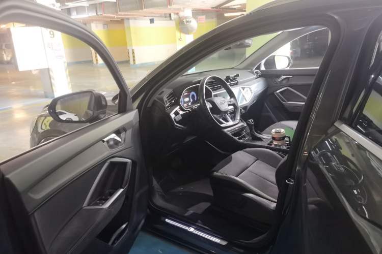 Used Audi Q3 2021 35 TFSI Fashion Dynamic Model Driver Seat