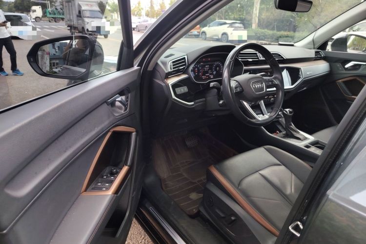 Used Audi Q3 2021 35 TFSI Fashionable and Elegant Model Driver Seat