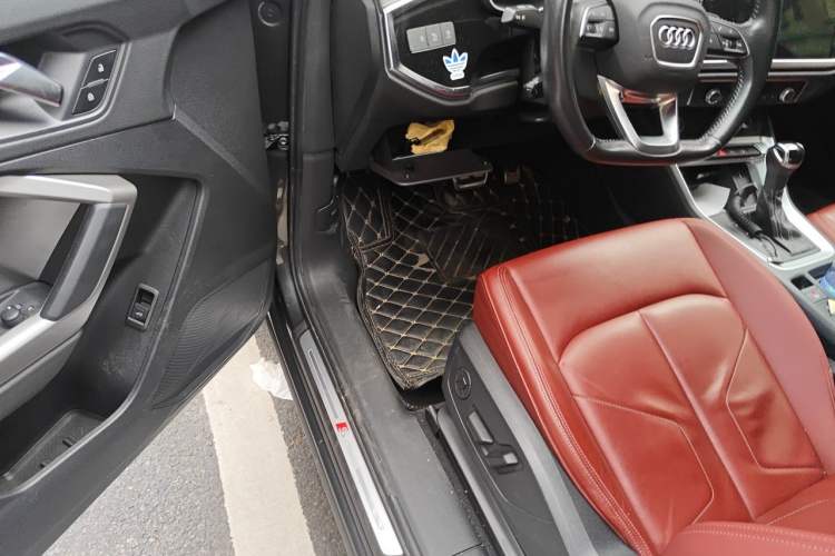 Used Audi Q3 2021 35 TFSI Fashion Dynamic Model Driver Seat
