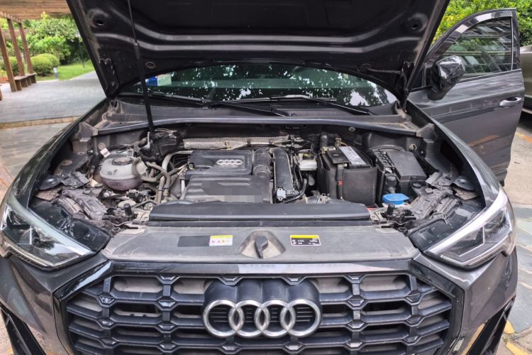 Used Audi Q3 2021 35 TFSI Fashion Dynamic Model Engine Bay