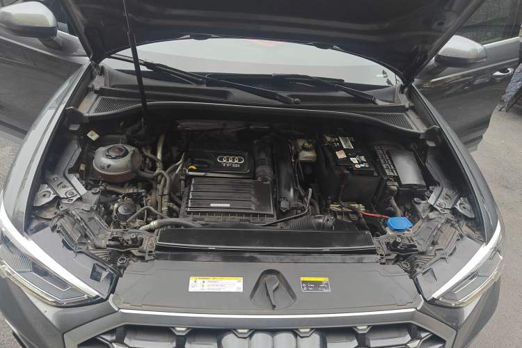 Used Audi Q3 2021 35 TFSI Progressive Dynamic Edition Engine Bay