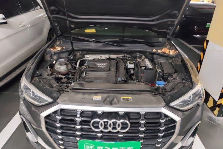 Used Audi Q3 2021 35 TFSI Fashion Dynamic Model Engine Bay