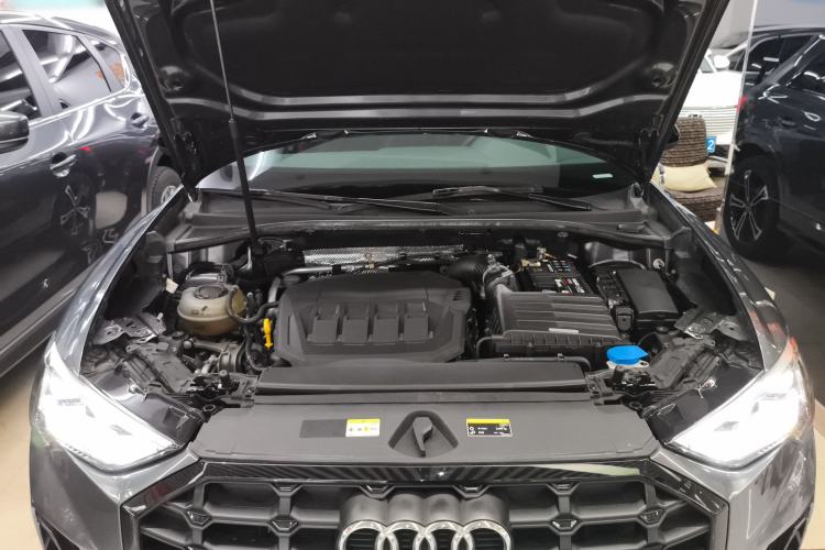 Used Audi Q3 2021 40 TFSI Fashion Dynamic Model Engine Bay