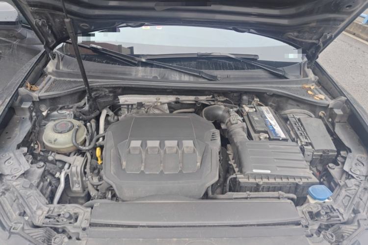 Used Audi Q3 2021 40 TFSI Fashion Dynamic Model Engine Bay