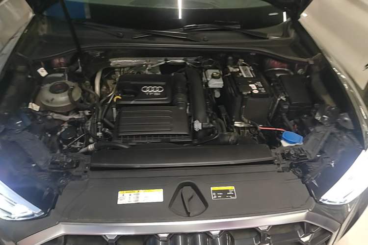 Used Audi Q3 2021 35 TFSI Progressive Dynamic Edition Engine Bay