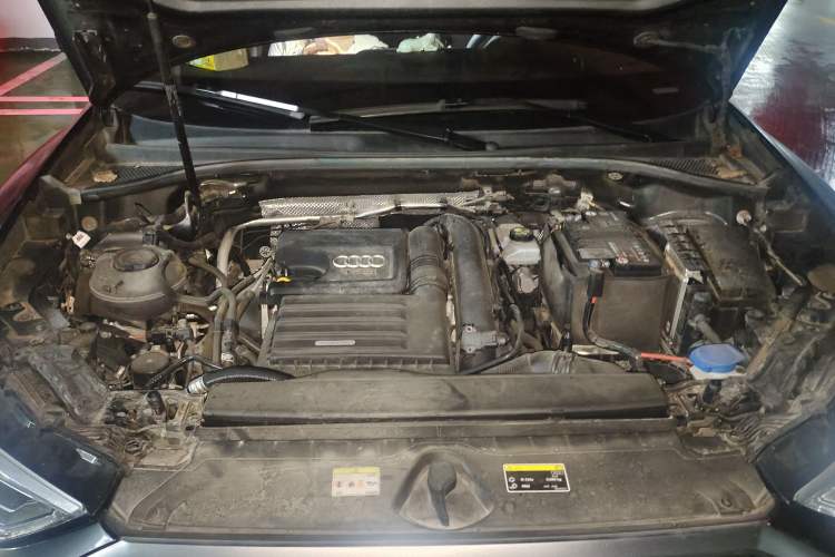 Used Audi Q3 2021 35 TFSI Progressive Dynamic Edition Engine Bay