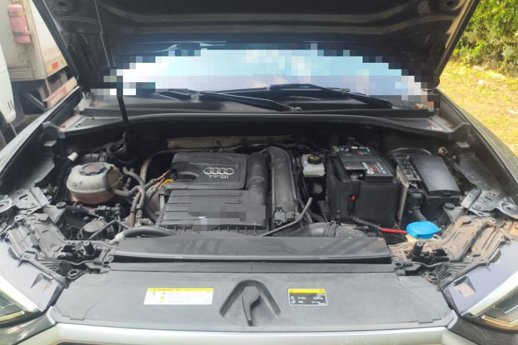 Used Audi Q3 2021 35 TFSI Fashion Dynamic Model Engine Bay