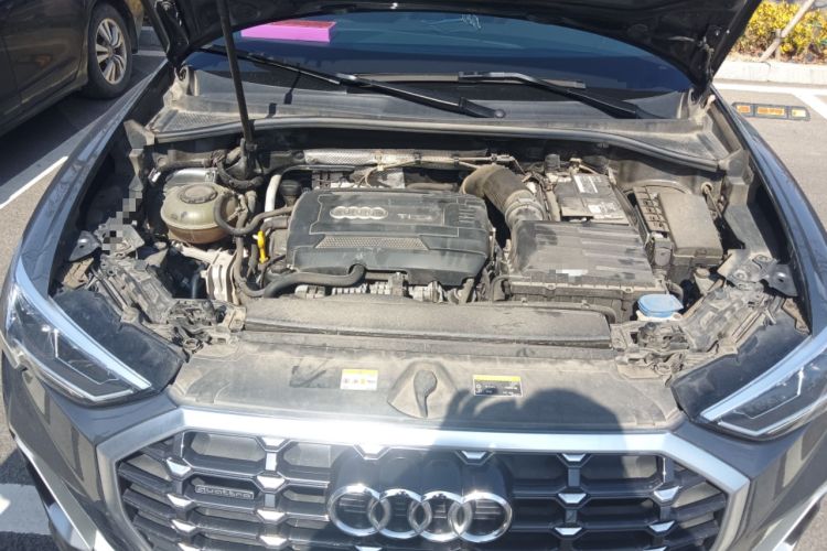 Used Audi Q3 2021 45 TFSI quattro Fashion Dynamic Model Engine Bay