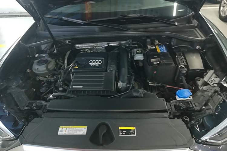 Used Audi Q3 2021 35 TFSI Progressive Dynamic Edition Engine Bay