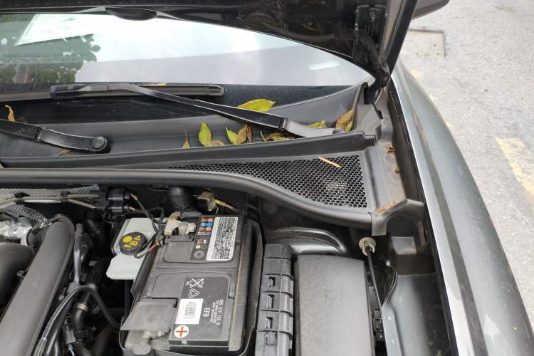 Used Audi Q3 2021 35 TFSI Progressive Dynamic Edition Engine Bay Left