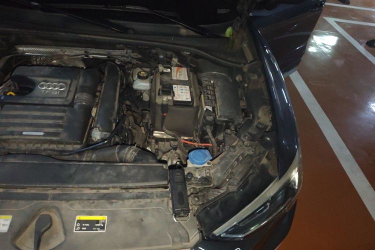 Used Audi Q3 2021 35 TFSI Fashion Dynamic Model Engine Bay Left