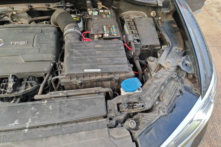Used Audi Q3 2021 45 TFSI quattro Fashion Dynamic Model Engine Bay Left