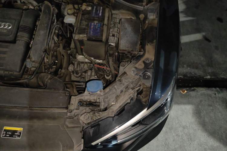 Used Audi Q3 2021 35 TFSI Fashion Dynamic Model Engine Bay Left