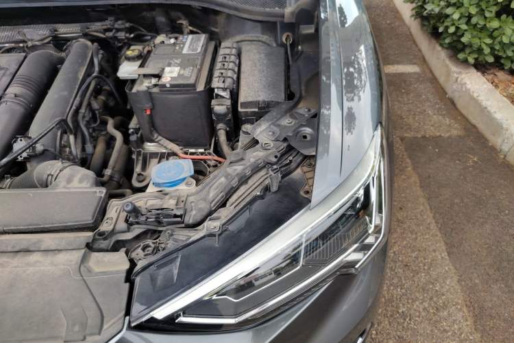 Used Audi Q3 2021 35 TFSI Fashionable and Elegant Model Engine Bay Left