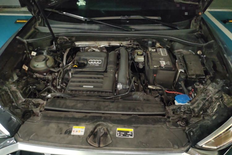 Used Audi Q3 2021 35 TFSI Fashion Dynamic Model Engine Bay