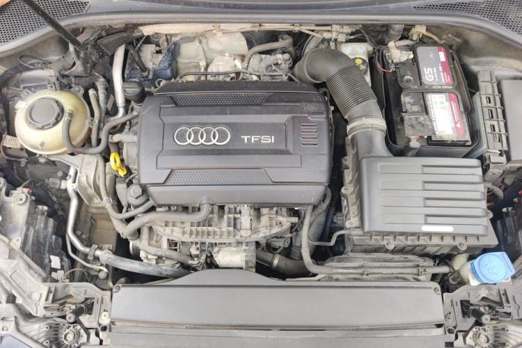 Used Audi Q3 2021 45 TFSI quattro Fashion Dynamic Model Engine Bay