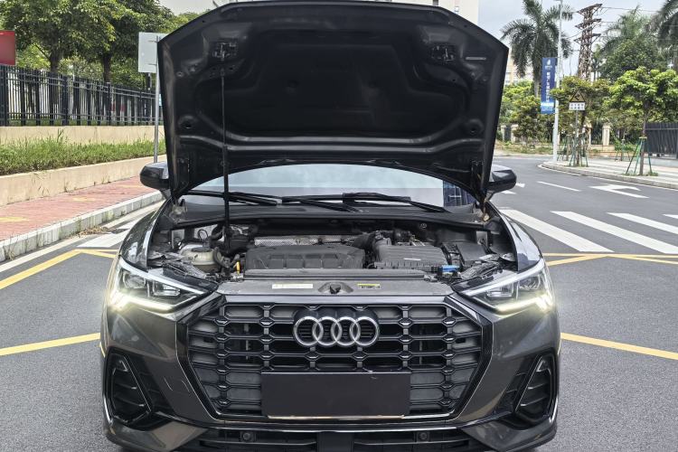 Used Audi Q3 2021 40 TFSI Fashion Dynamic Model Engine Bay
