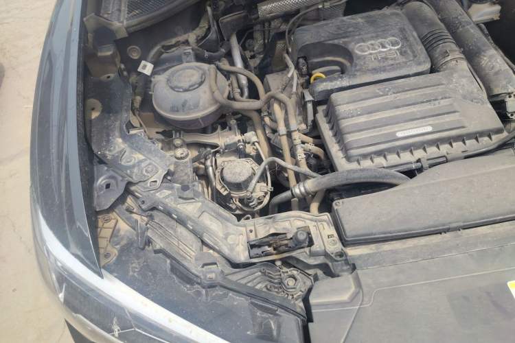 Used Audi Q3 2021 35 TFSI Fashionable and Elegant Model Engine Bay Right